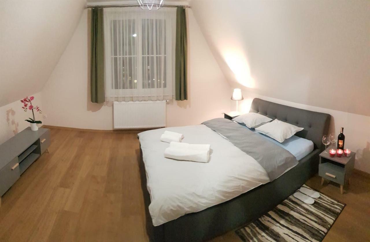 Apartamenty Elblag Buitenkant foto